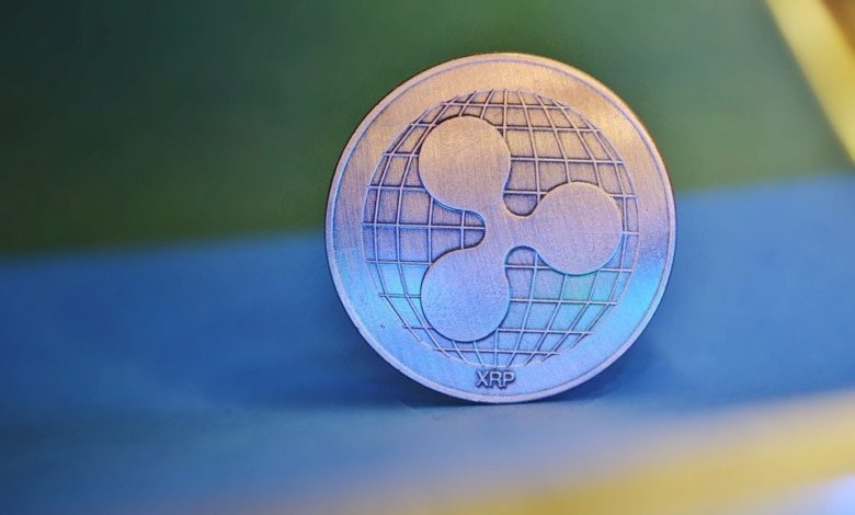 XRP/USD Price Continues to Slide as it Consolidates to $0.41